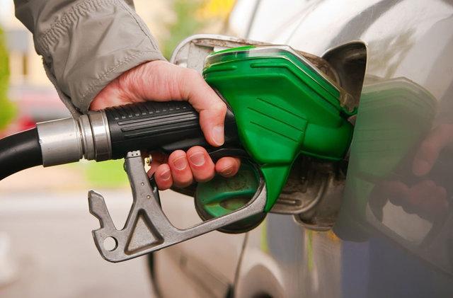 نمایندگان با افزایش قیمت و سهمیه بندی سوخت در سال آینده مخالفت کردند