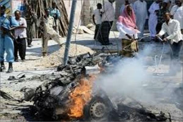 انفجار خودروی بمبگذاری شده در پایگاه نظامی سومالی