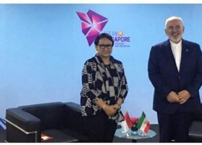 گفت و گوی وزرای خارجه ایران و اندونزی در سنگاپور