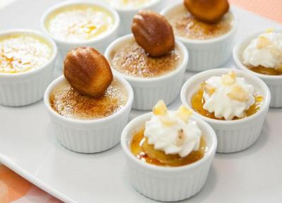 طرز تهیه کرم بروله توت فرنگی با خامه ترش