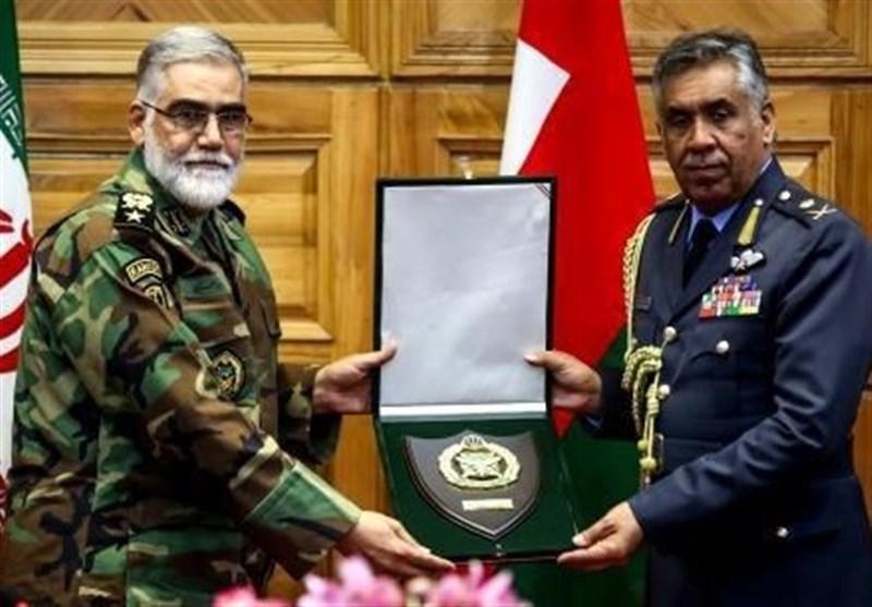 فرمانده نیروی هوایی عمان با امیر پوردستان دیدار کرد