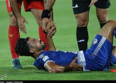 دشتی: باشگاه استقلال روی چه حسابی گفته بی انضباطی نموده ام؟، پولم را نداده اند و فردا تکلیفم تعیین می گردد