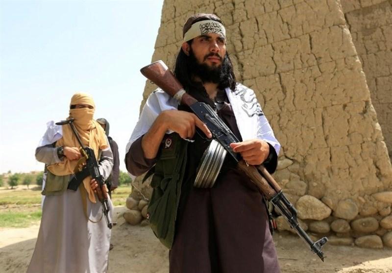 طالبان: آمریکا با سوء استفاده از بعضی علما برای مشروعیت بخشی به حضور نظامی اش کوشش می نماید