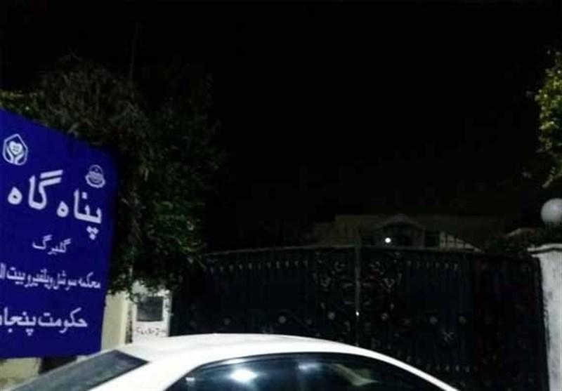 دادگاه پاکستان با حکمی گرم خانه برپا شده در منزل وزیر سابق دارایی را تعطیل کرد
