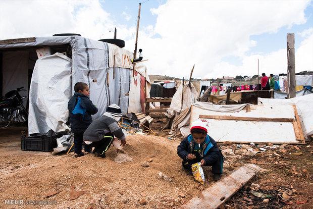 نیویورک تایمز: فاجعه در کمین کمپ های پناهجویان است