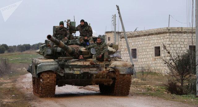 ارتش سوریه تجهیزات نظامی گسترده به حومه جنوبی ادلب گسیل کرد