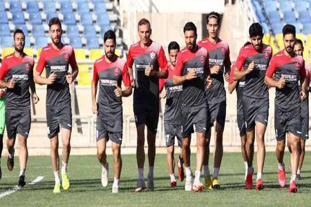 پرسپولیسی ها مجبور به دادن تست کرونا شدند پرسپولیسی ها مجبور به دادن تست کرونا شدند