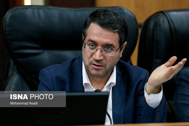 مشکلی برای تامین ماسک نداریم، با گرانی دلار تولید در کشور مسئله ای برای تامین ماسک نداریم، با گرانی دلار فراوری در کشور مختل نشد