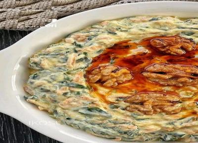 طرز تهیه سالاد اسفناج و هویج با ماست