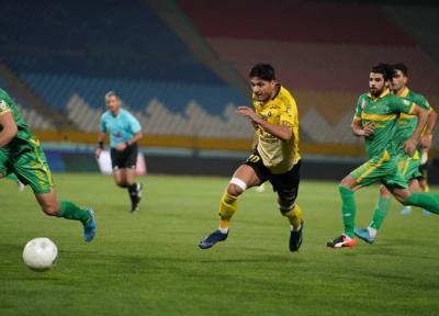خبرنگاران سپاهان اصفهان بر صنعت نفت آبادان غلبه کرد