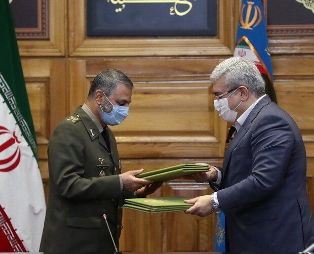 ارتش و معاونت علمی رئیس جمهور تفاهمنامه علمی-تحقیقاتی امضا کردند