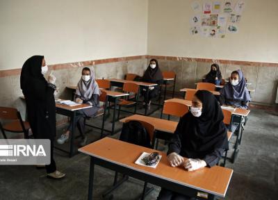 خبرنگاران دانش آموزان خراسان جنوبی 2 روز در هفته به مدرسه می فرایند