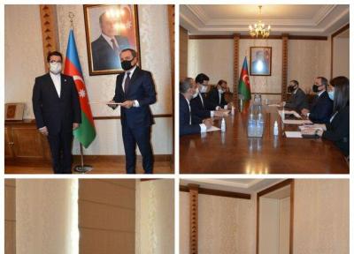 موسوی رونوشت استوارنامه خود را تقدیم وزیر خارجه آذربایجان کرد