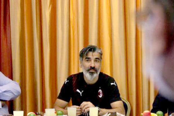 برگزاری مراسم معارفه وحید شمسایی وآغاز تمرین تیم فوتسال برگزاری مراسم معارفه وحید شمسایی وآغاز تمرین تیم فوتسال گیتی پسند