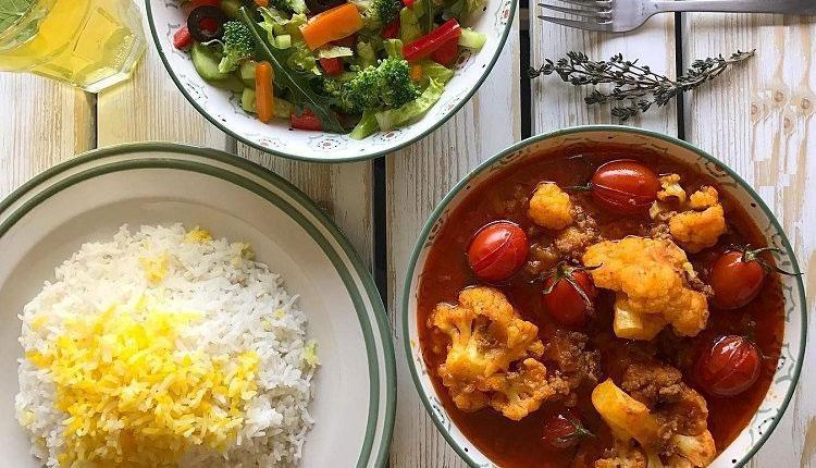 طرز تهیه خورش گل کلم با مرغ، گوشت و نعنا جعفری طرز تهیه خورش گل کلم با مرغ، گوشت و نعنا جعفری