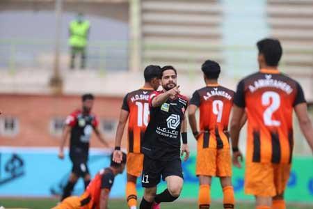 پرسپولیس با تغییرات زیاد برنده شد ، قفل پای جدیدها باز نشد پرسپولیس با تغییرات زیاد برنده شد ، قفل پای جدیدها باز نشد